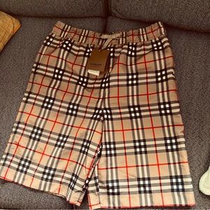 BURBERRY BOY SWIM SHORT brand new